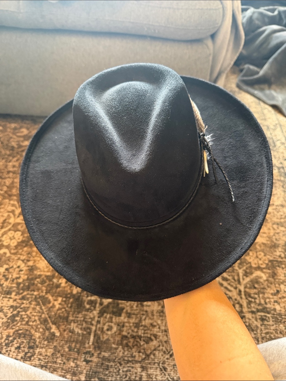Women’s Black Felt Hat with Feather Trim